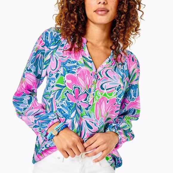 Lilly Pulitzer Tops - Lilly Pulitzer Elsa Silk Long Sleeve Top Gecko Green Tiger Sunrise Size Small